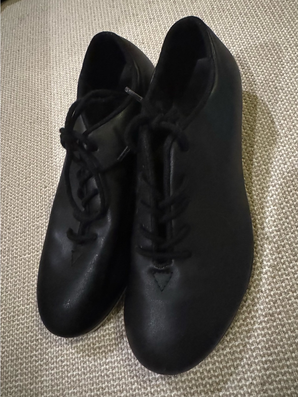 So Danca Children’s Tap Shoes – Size 3 | Gently Used